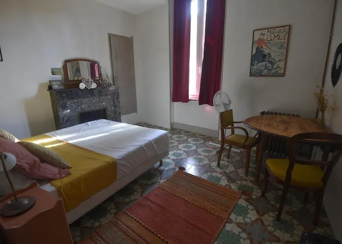 Maison Momes